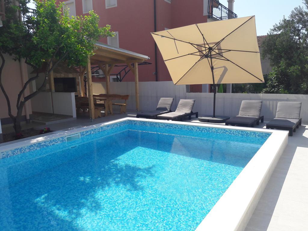 Villa Ferias Trogir Exterior foto